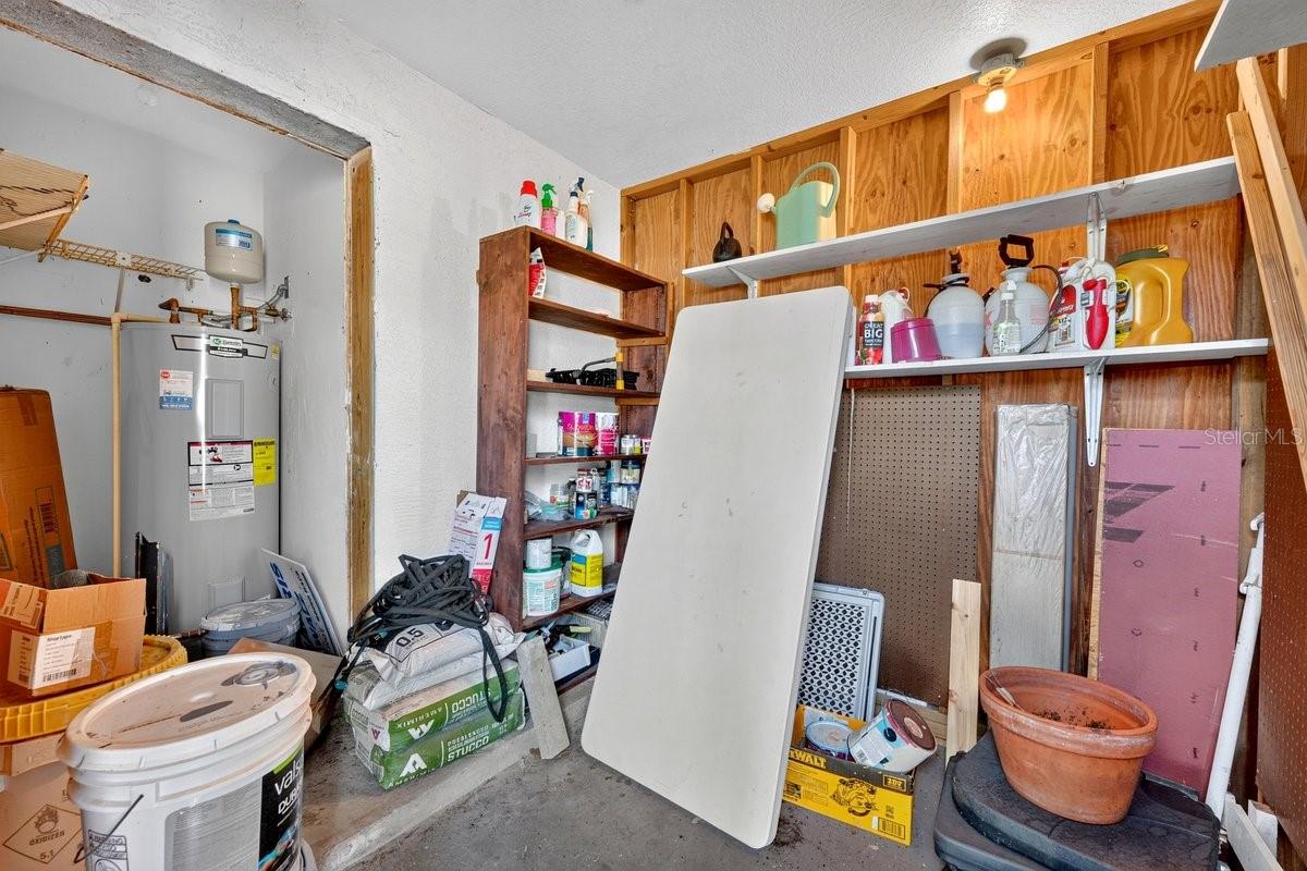 1901 N Central Ave Property Photo 37