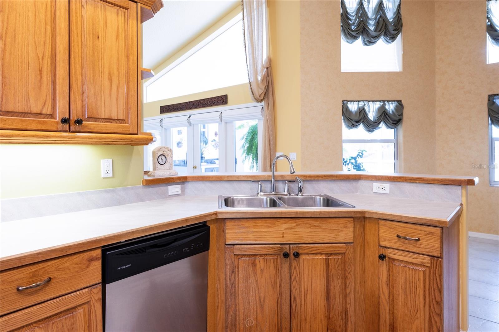 3722 Longford Cir Property Photo 11