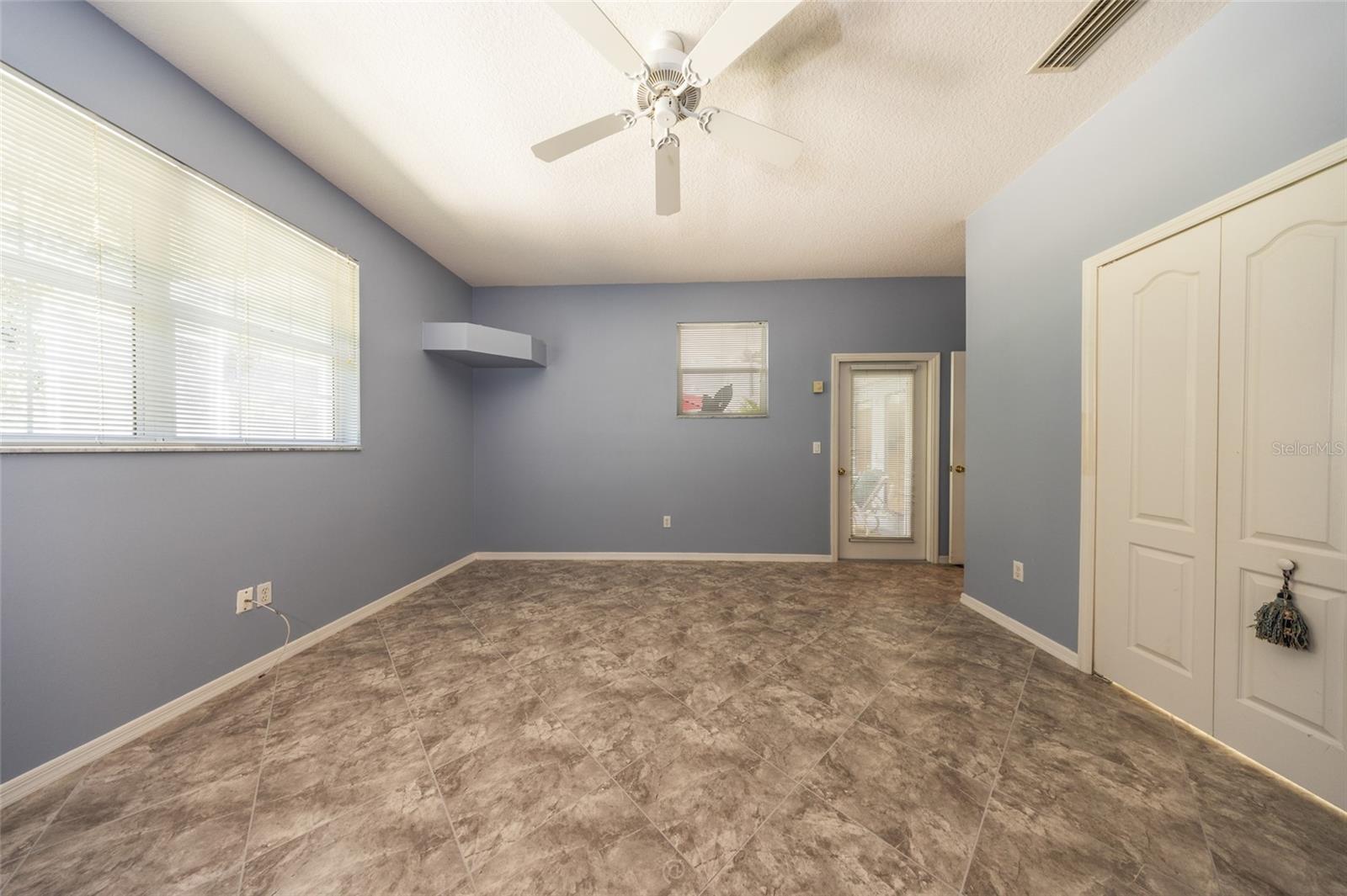 3722 Longford Cir Property Photo 26