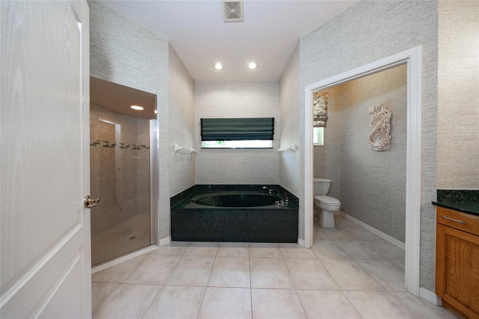 3722 Longford Cir Property Photo 27