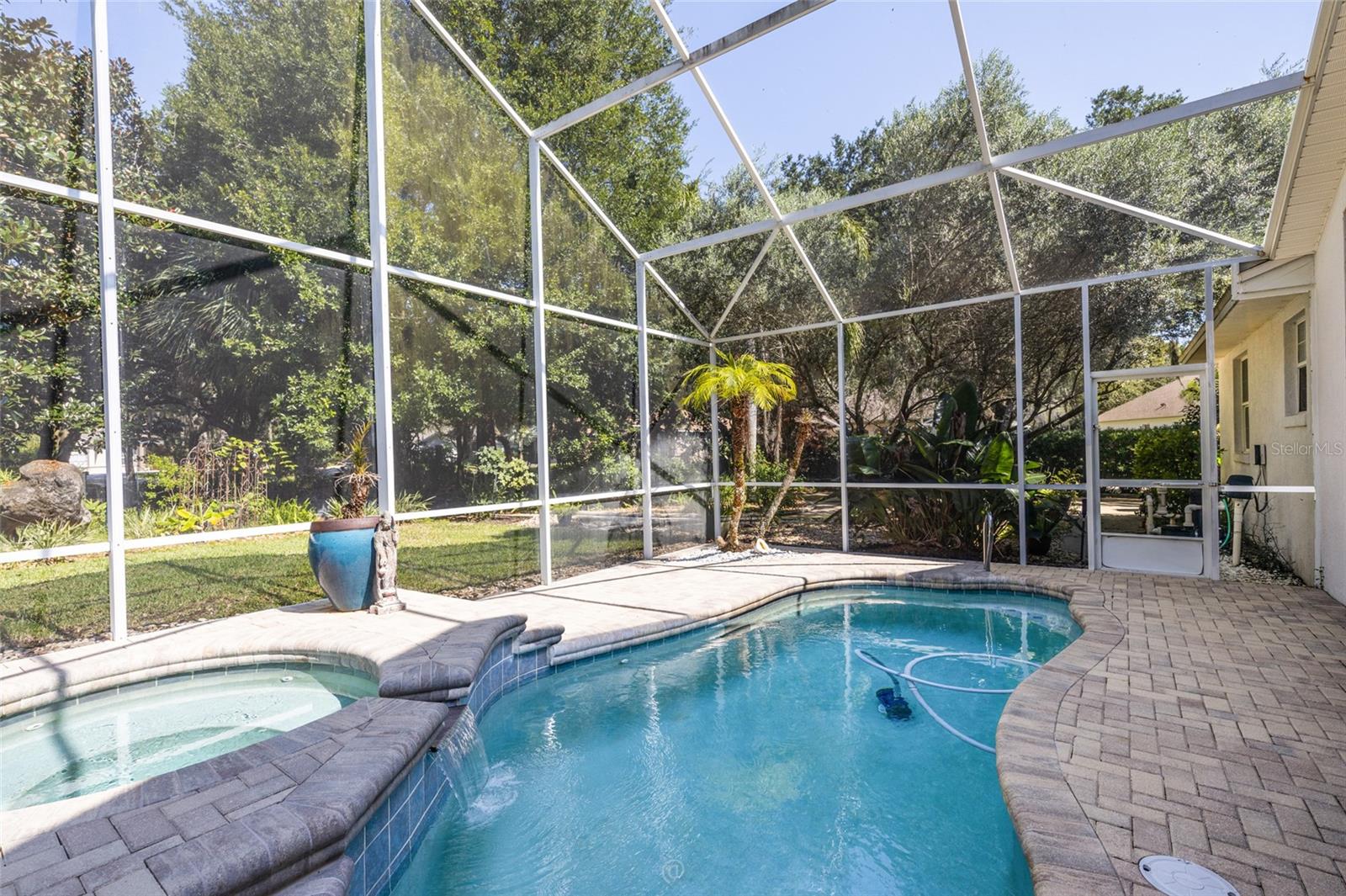 3722 Longford Cir Property Photo 44