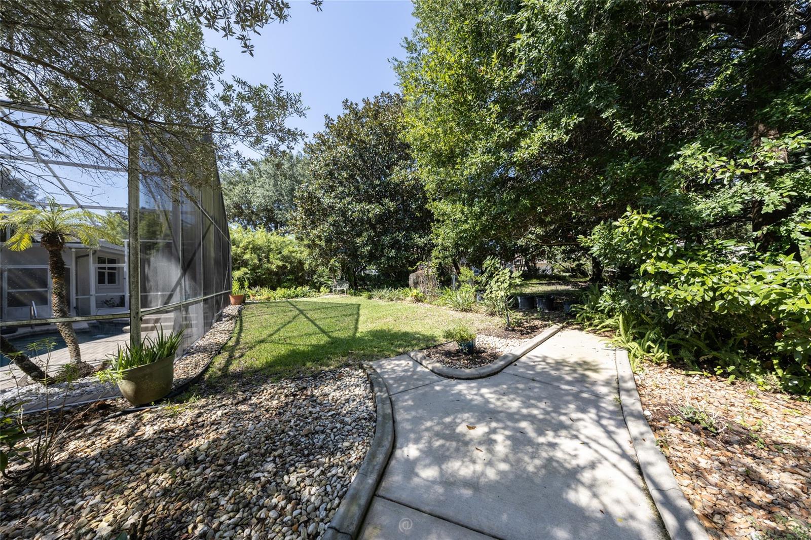 3722 Longford Cir Property Photo 45