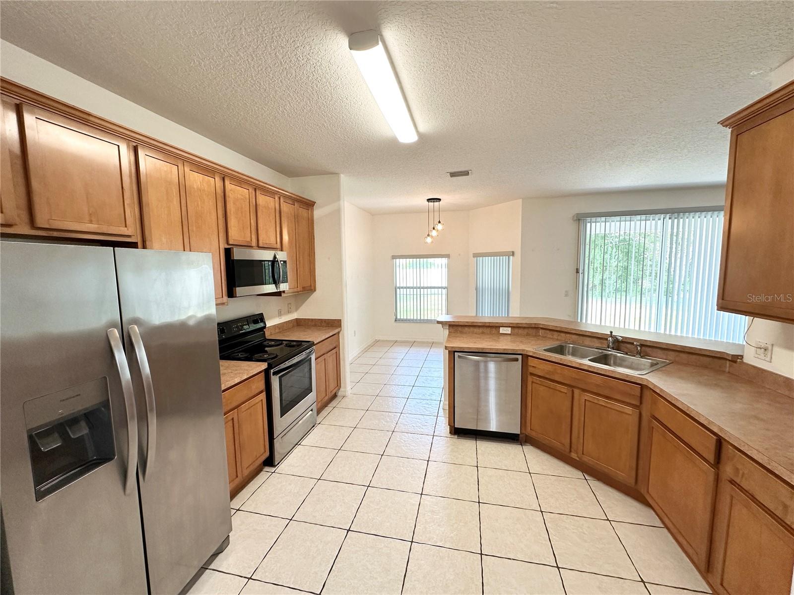 15 Ruth Dr Property Photo 20