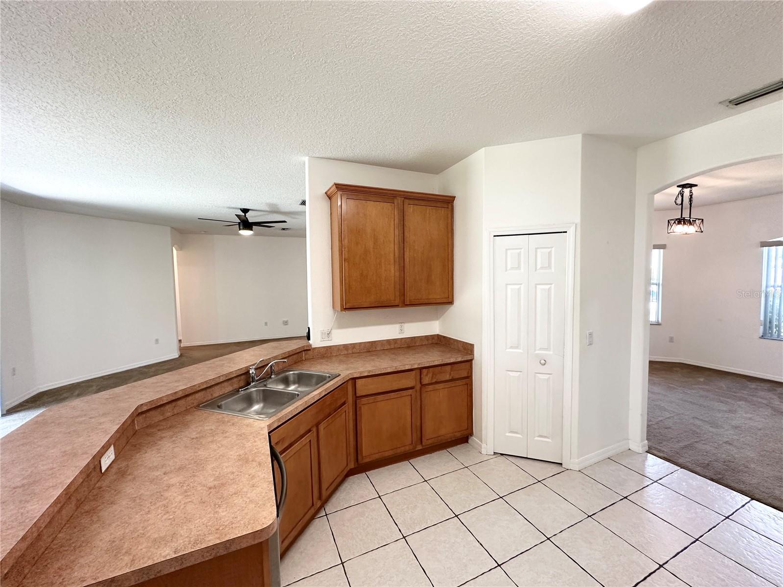 15 Ruth Dr Property Photo 22
