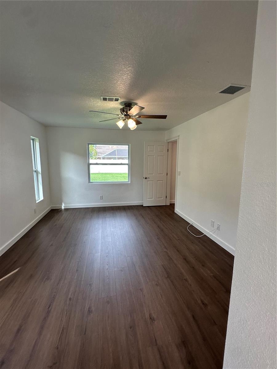 109 Florida Park Dr Property Photo 10