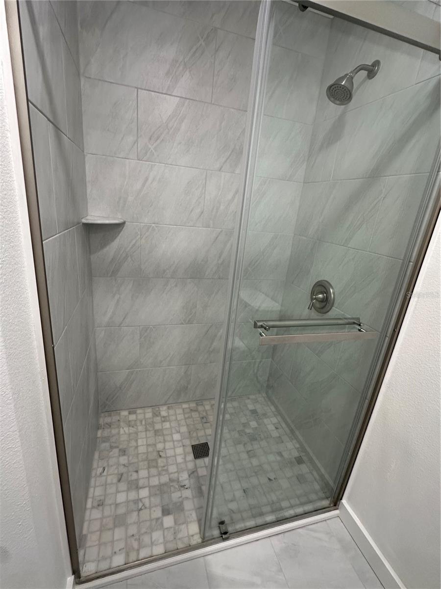 109 Florida Park Dr Property Photo 12