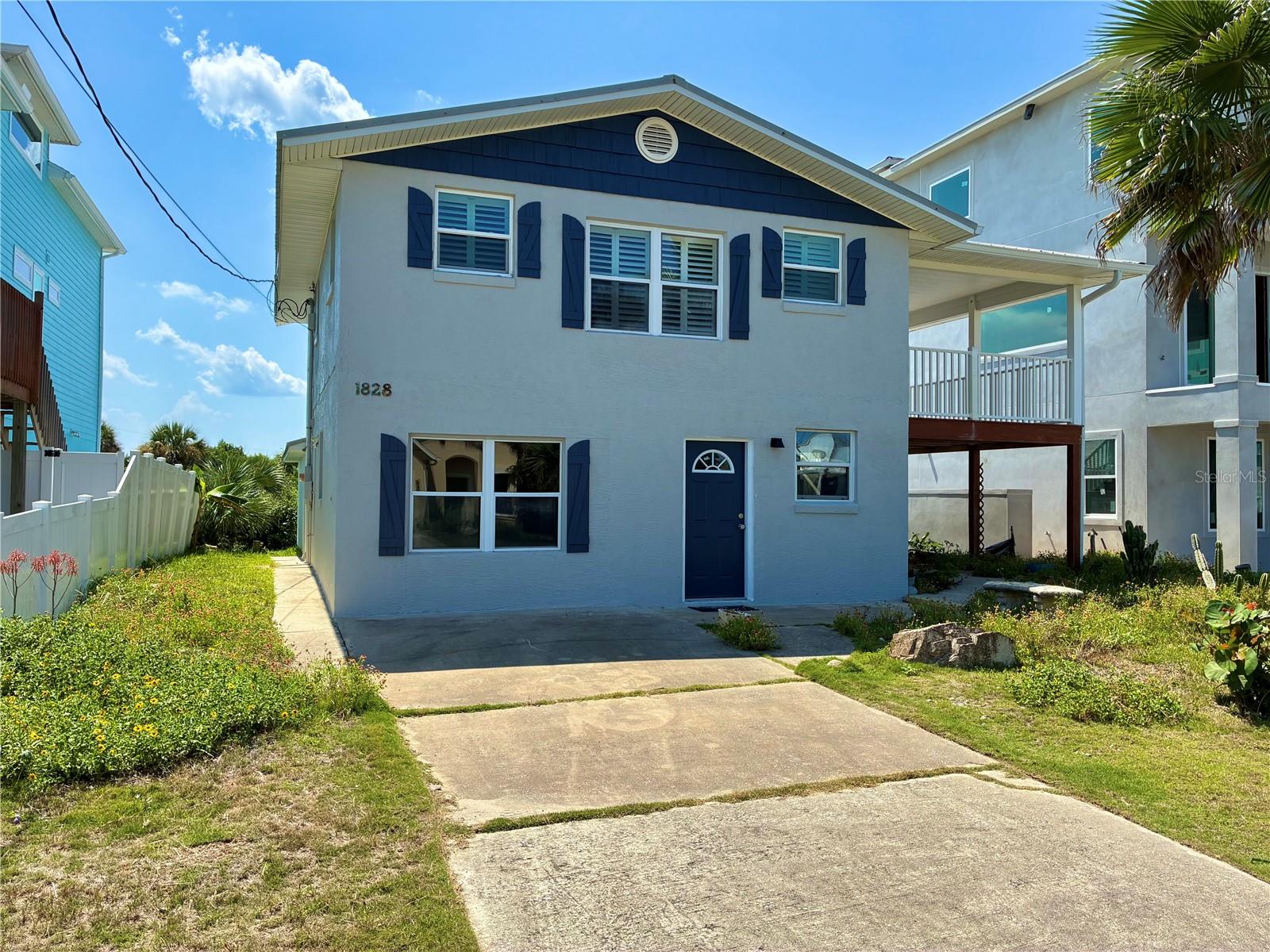 1828 S Central Ave Property Photo 3