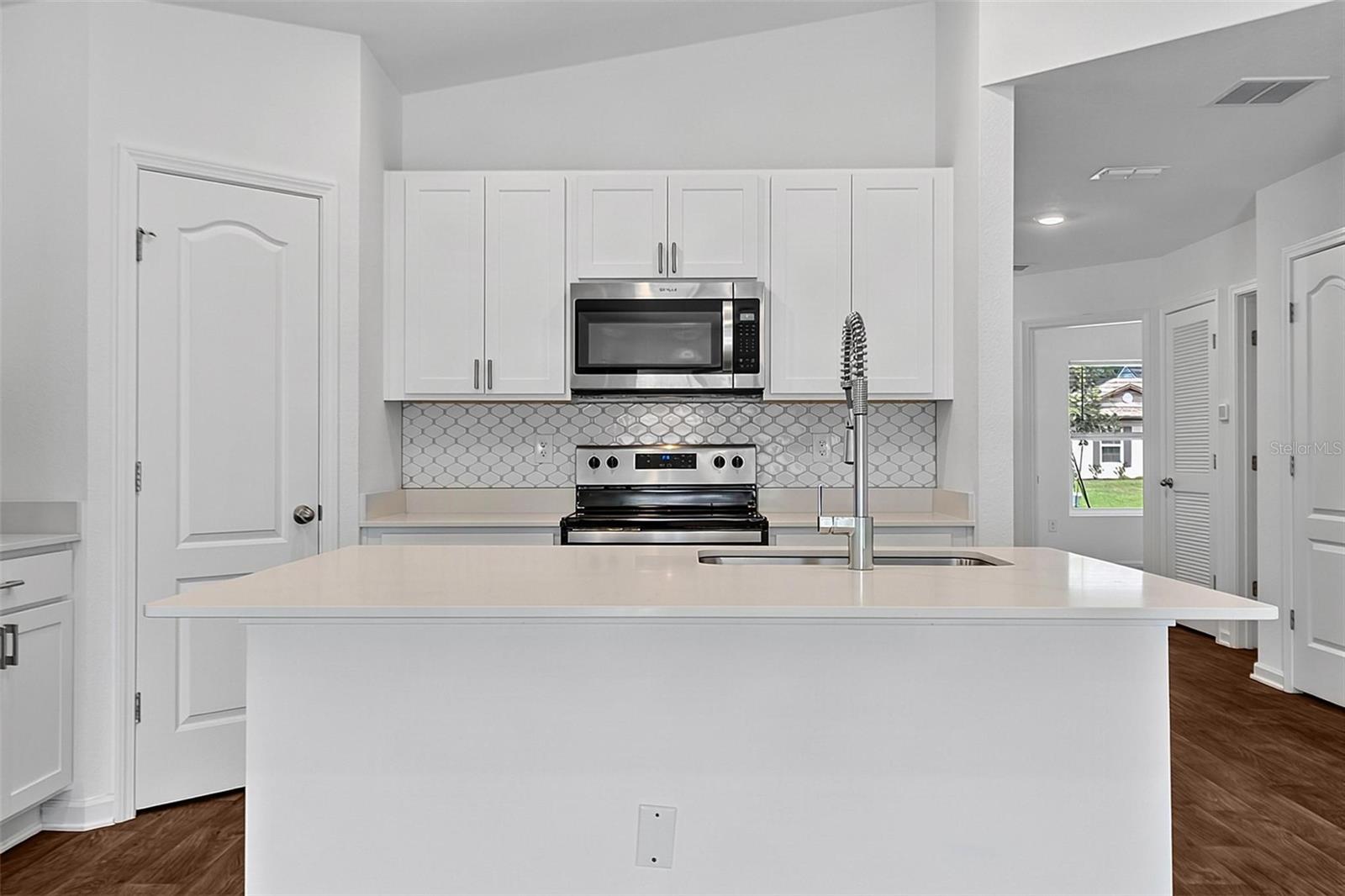 6 Prosperity Ln #b Property Photo 20