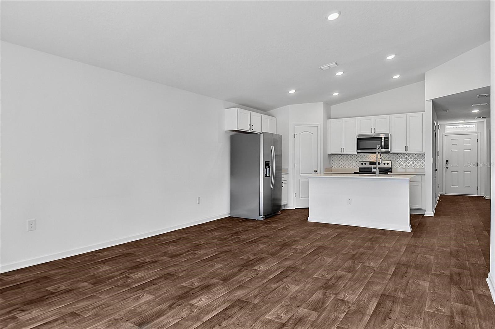 6 Prosperity Ln #b Property Photo 22