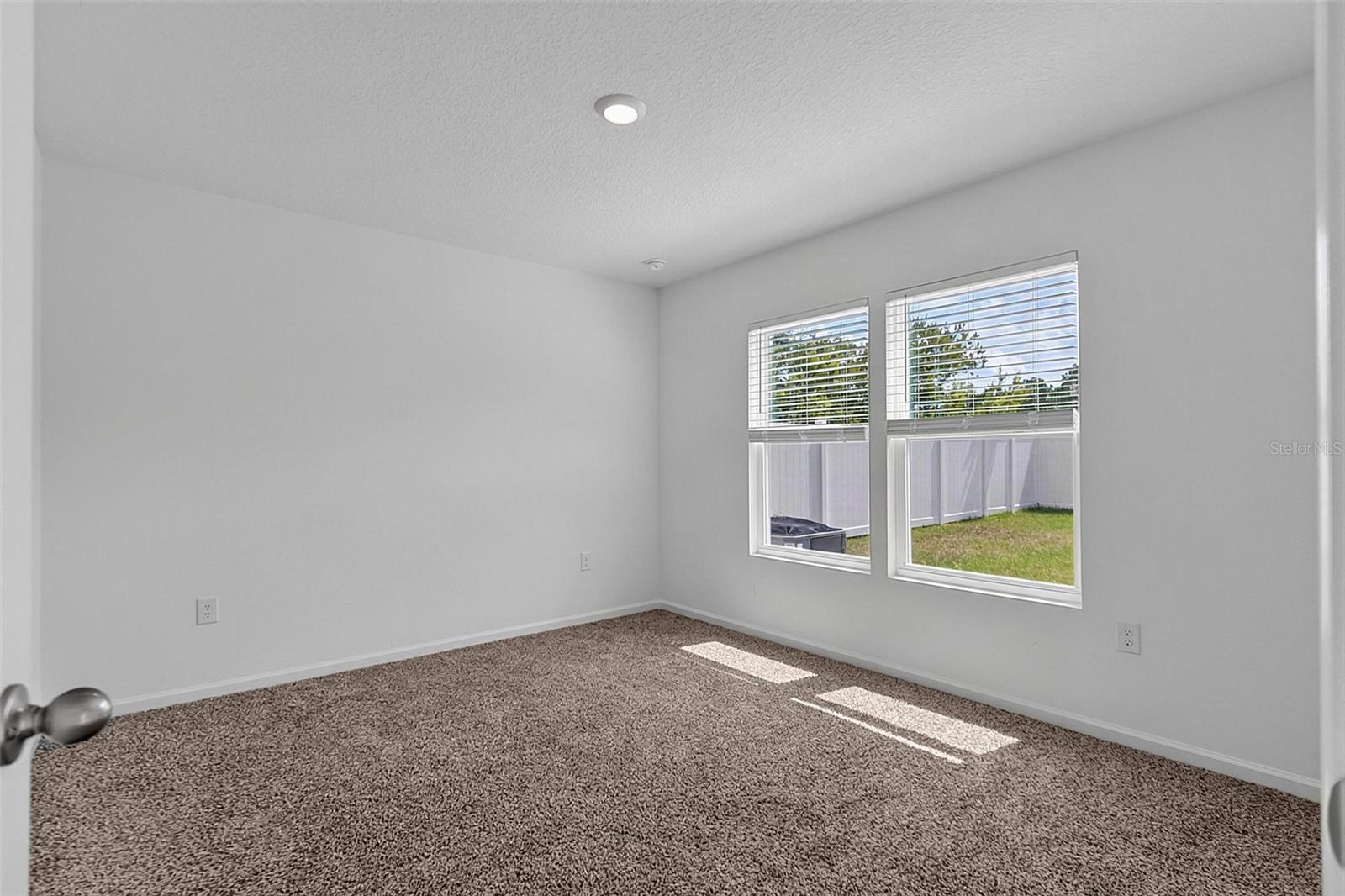 6 Prosperity Ln #b Property Photo 24