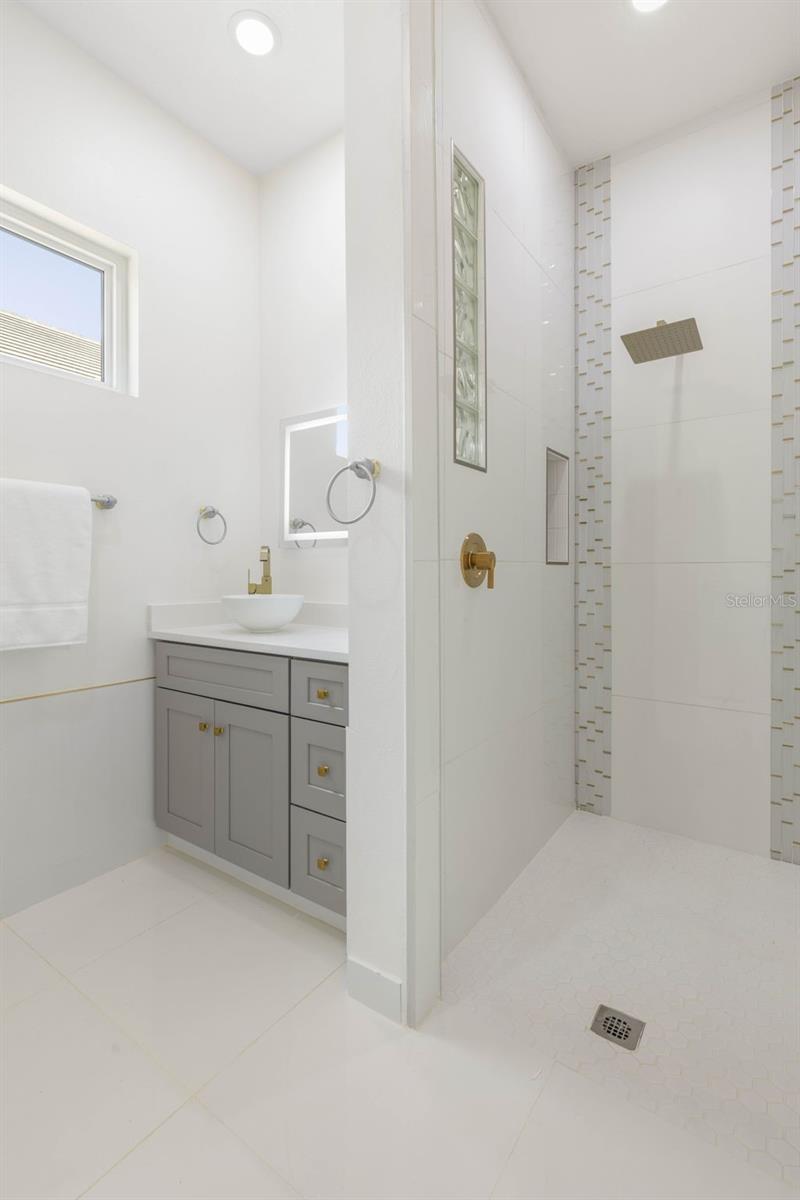 116 Longview Way N Property Photo 46