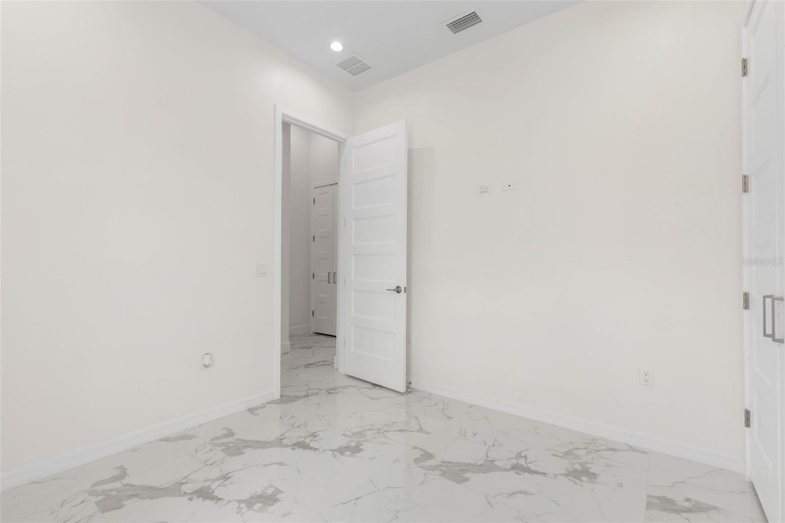 116 Longview Way N Property Photo 50
