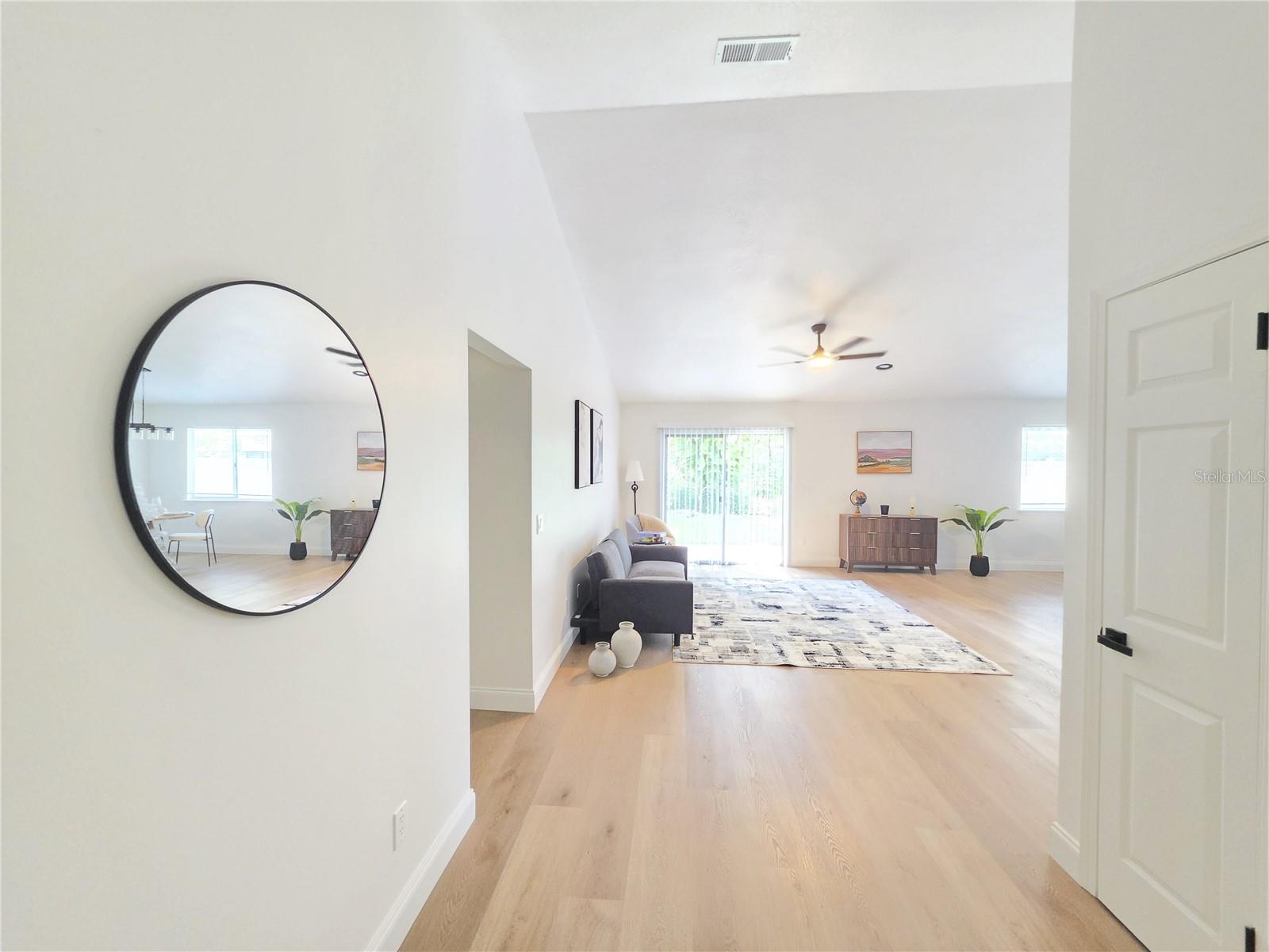 850 Aries Rd W Property Photo 5