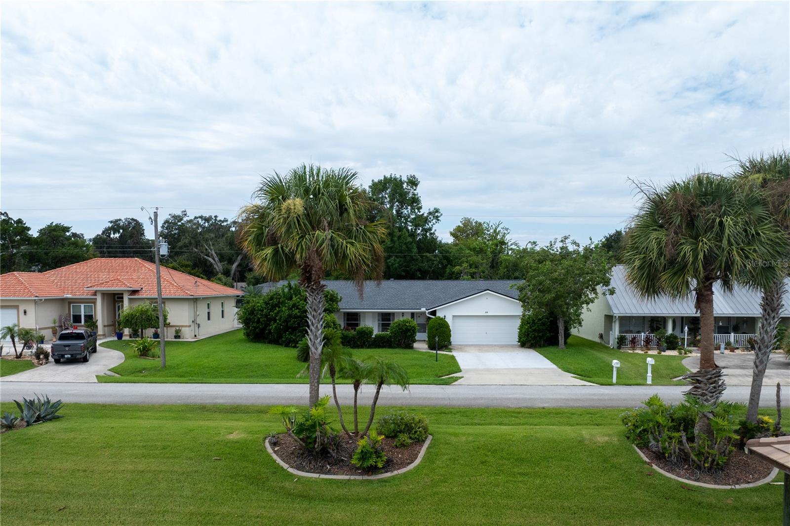 28 Fleming Ct Property Photo 1