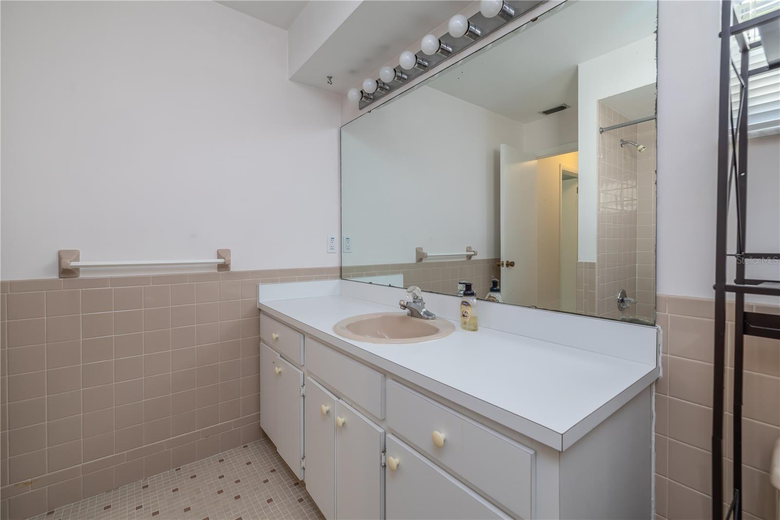 28 Fleming Ct Property Photo 40