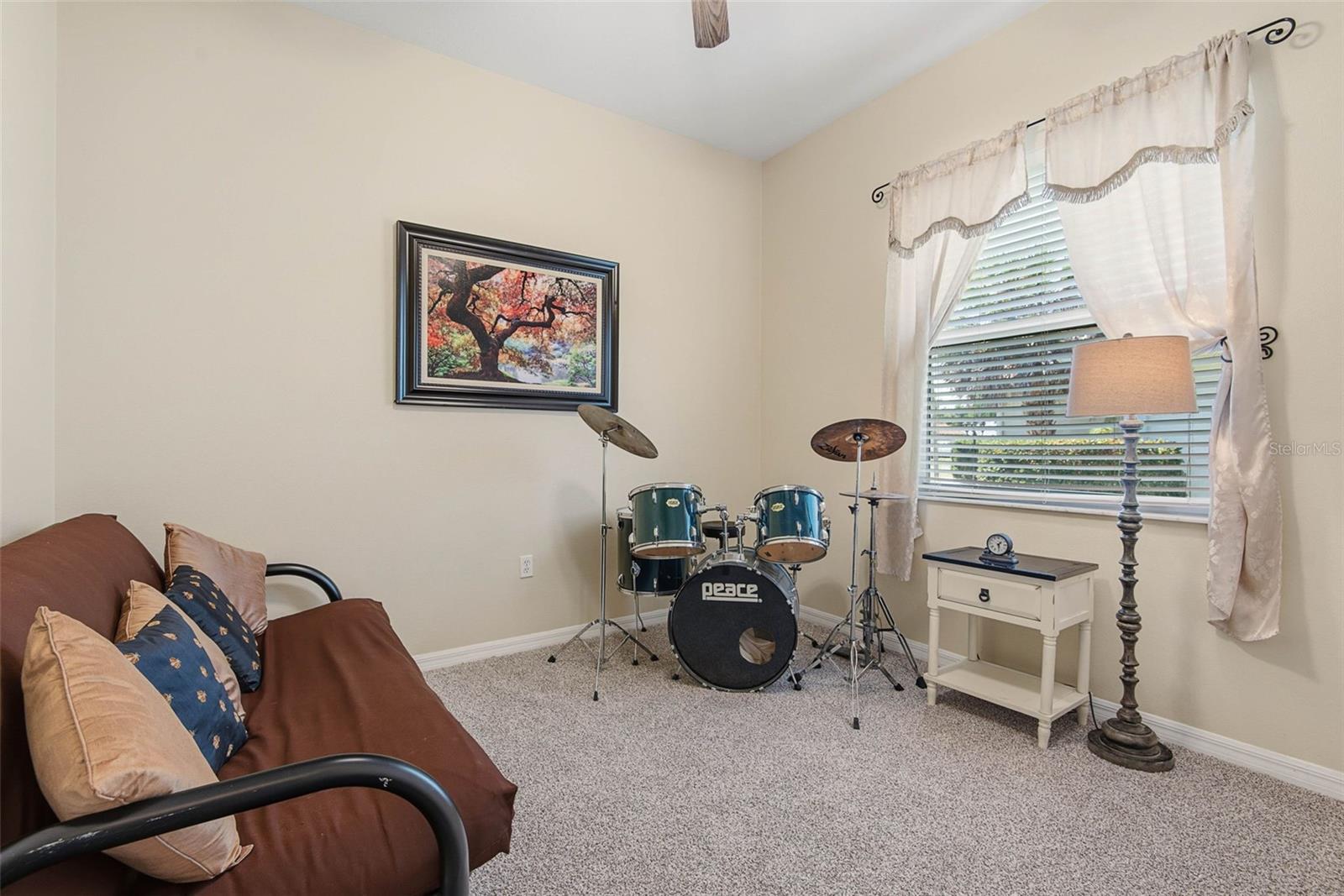 9 Faircastle Ln Property Photo 34