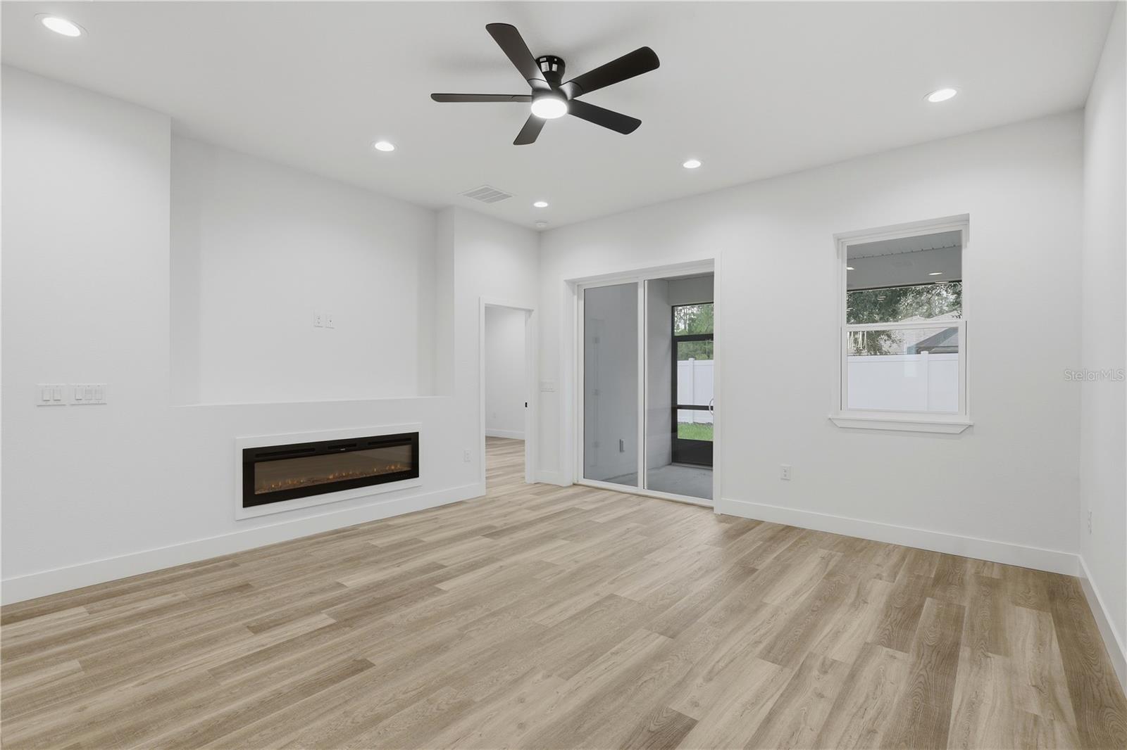 8 Second Path #a & B Property Photo 6