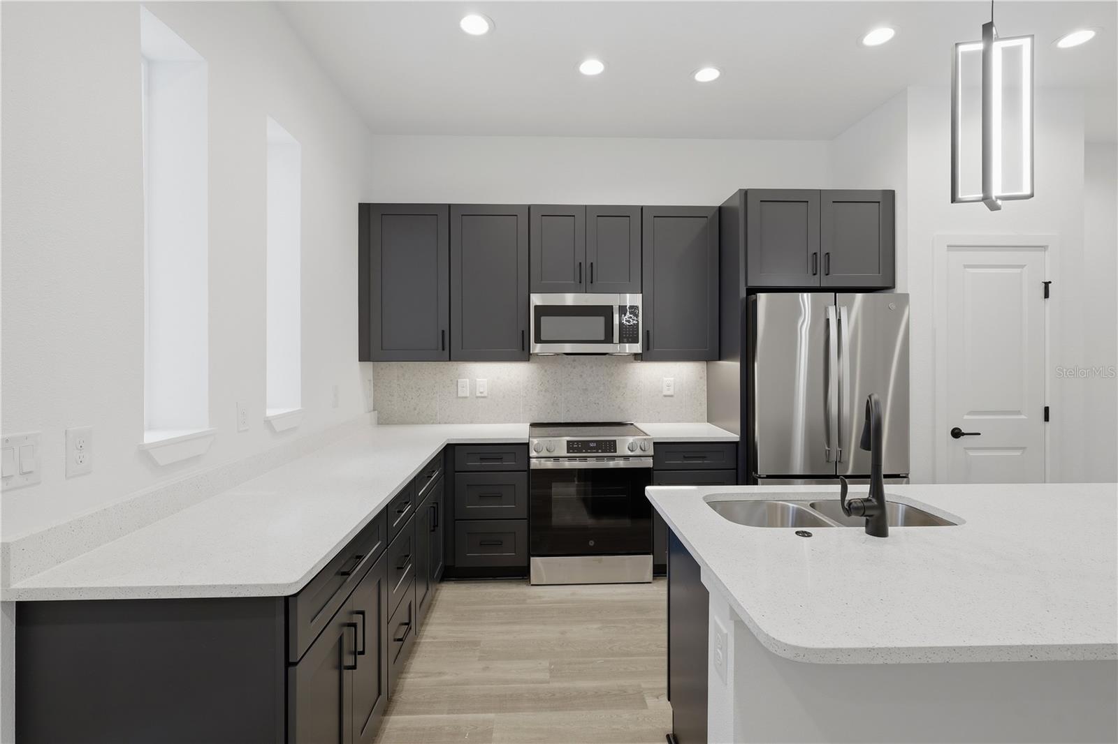 8 Second Path #a & B Property Photo 13