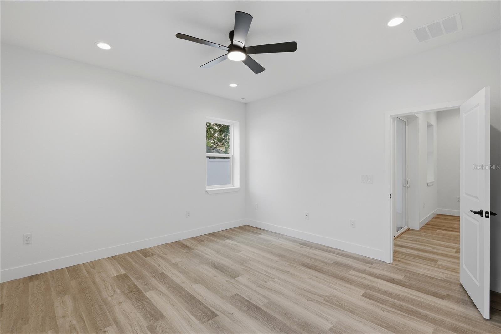 8 Second Path #a & B Property Photo 20