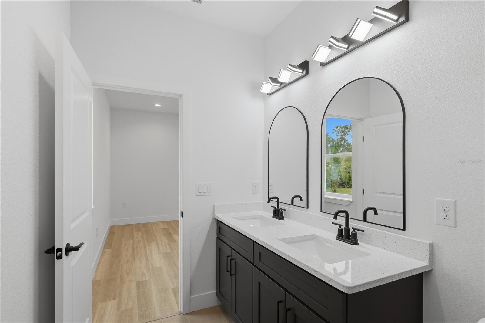 8 Second Path #a & B Property Photo 26