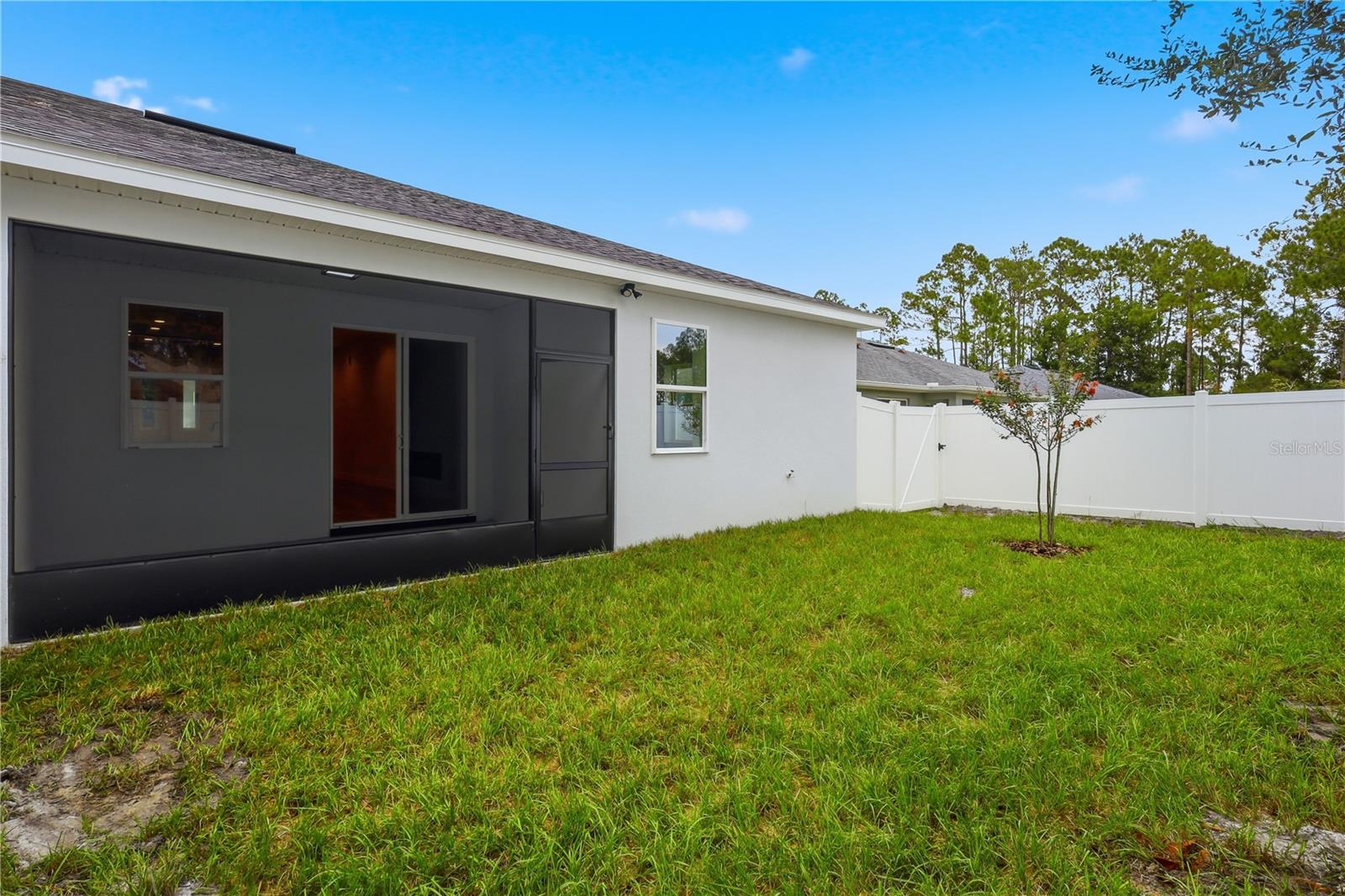 8 Second Path #a & B Property Photo 45