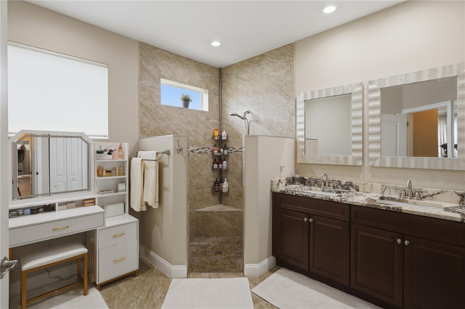 50 Pepper Ln Property Photo 23