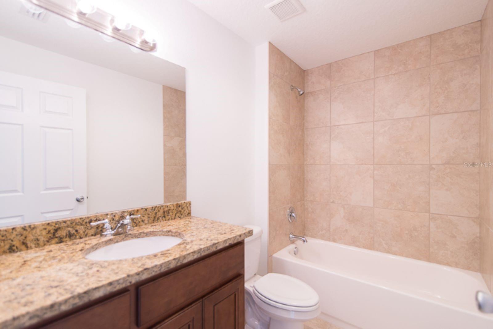 175 Plain View Dr #b Property Photo 6