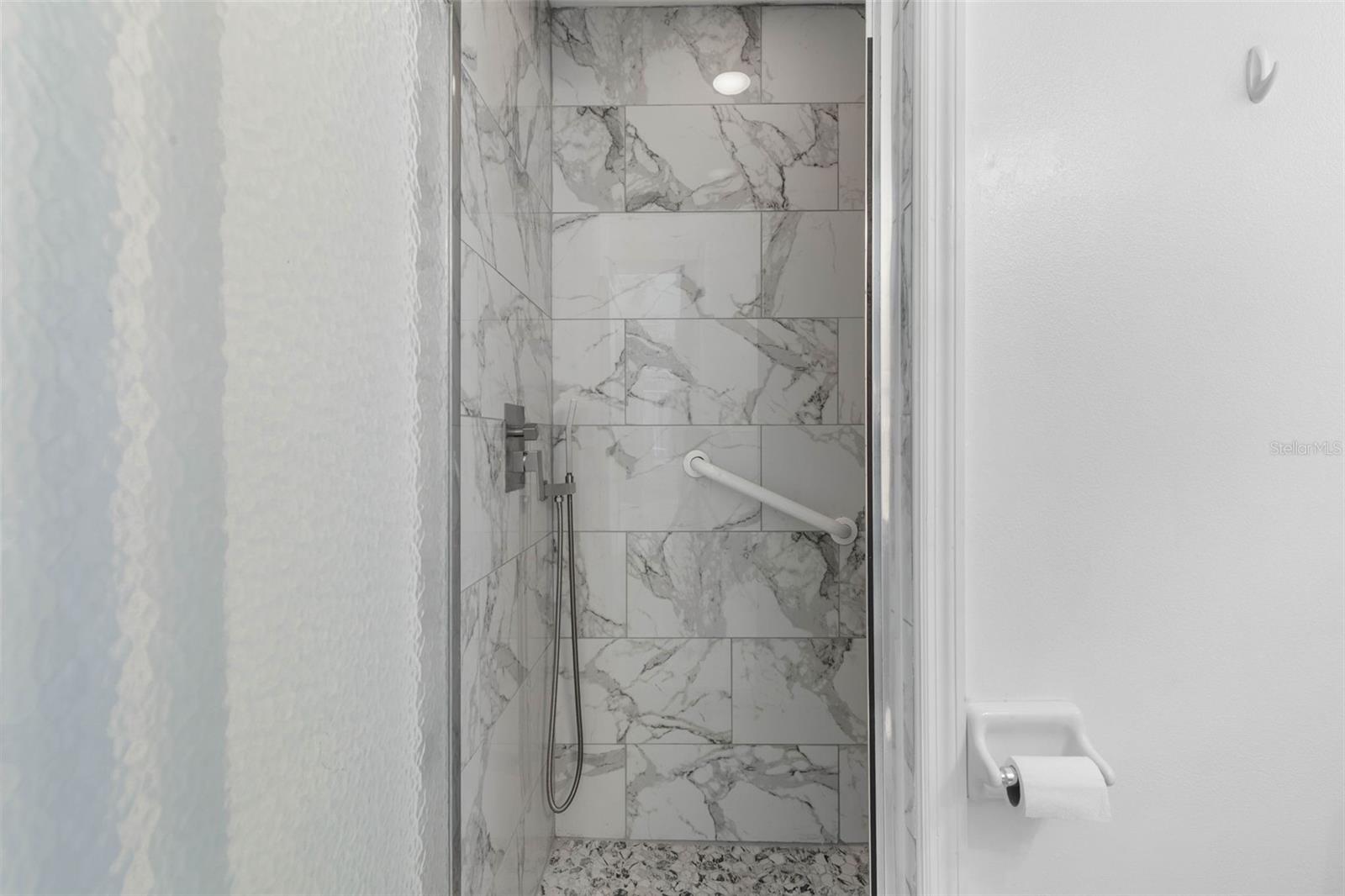 47 Cambridge Trce Property Photo 61