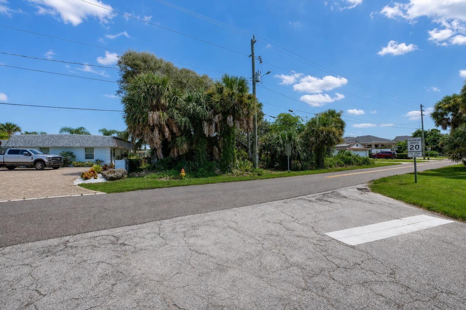 3668 John Anderson Dr Property Photo 10