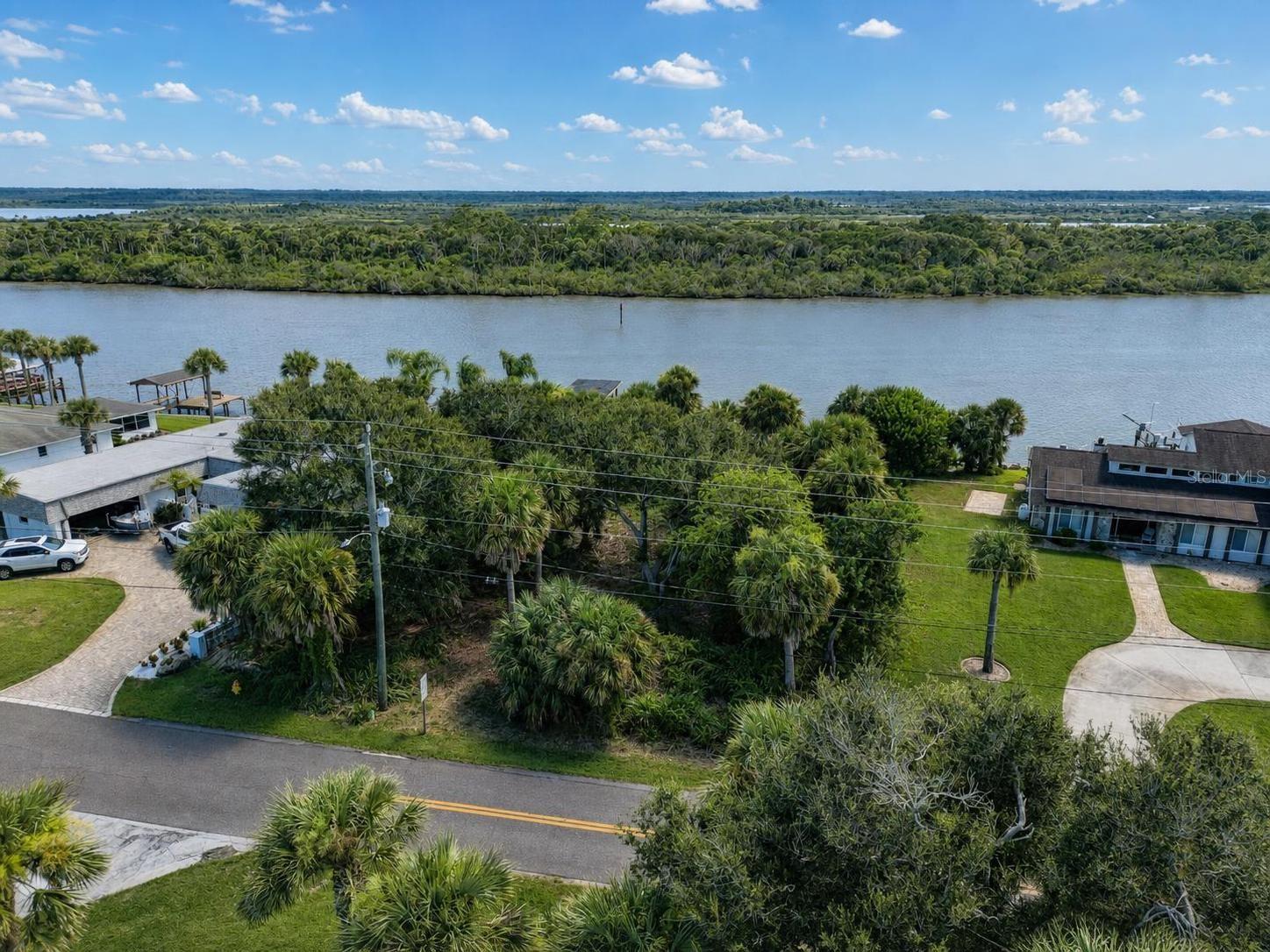 3668 John Anderson Dr Property Photo 24