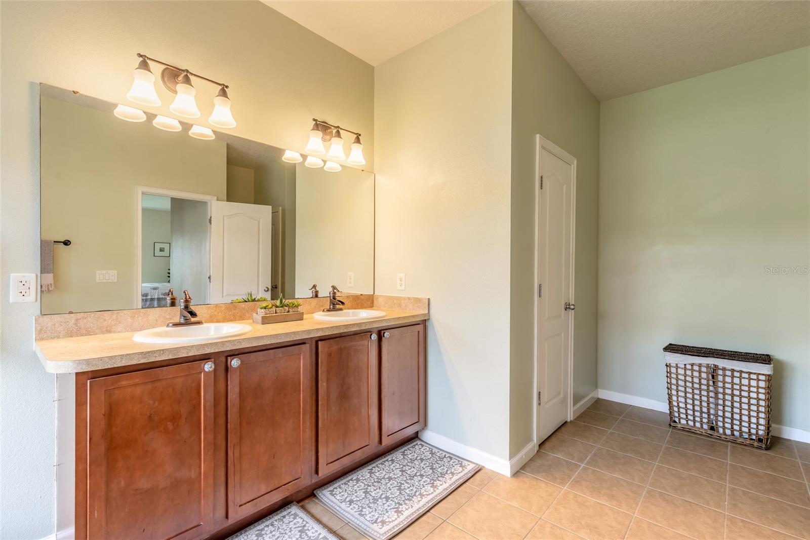 50 Herringbone Way Property Photo 22