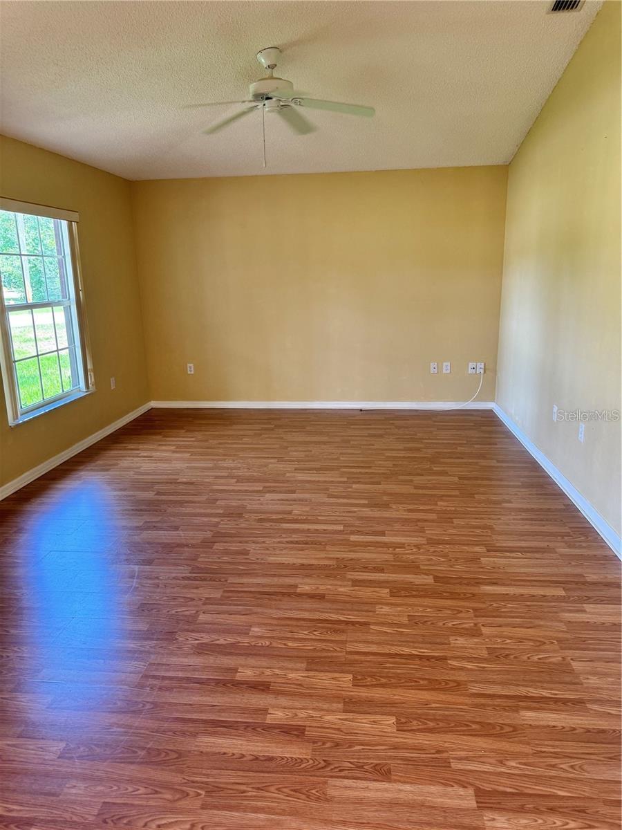 15 Prattwood Ln Property Photo 2