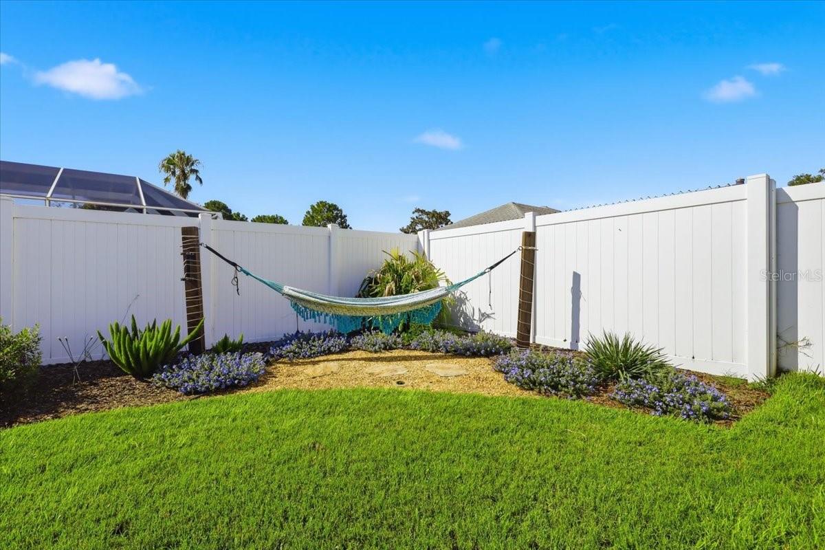13 Burnham Ln Property Photo 9