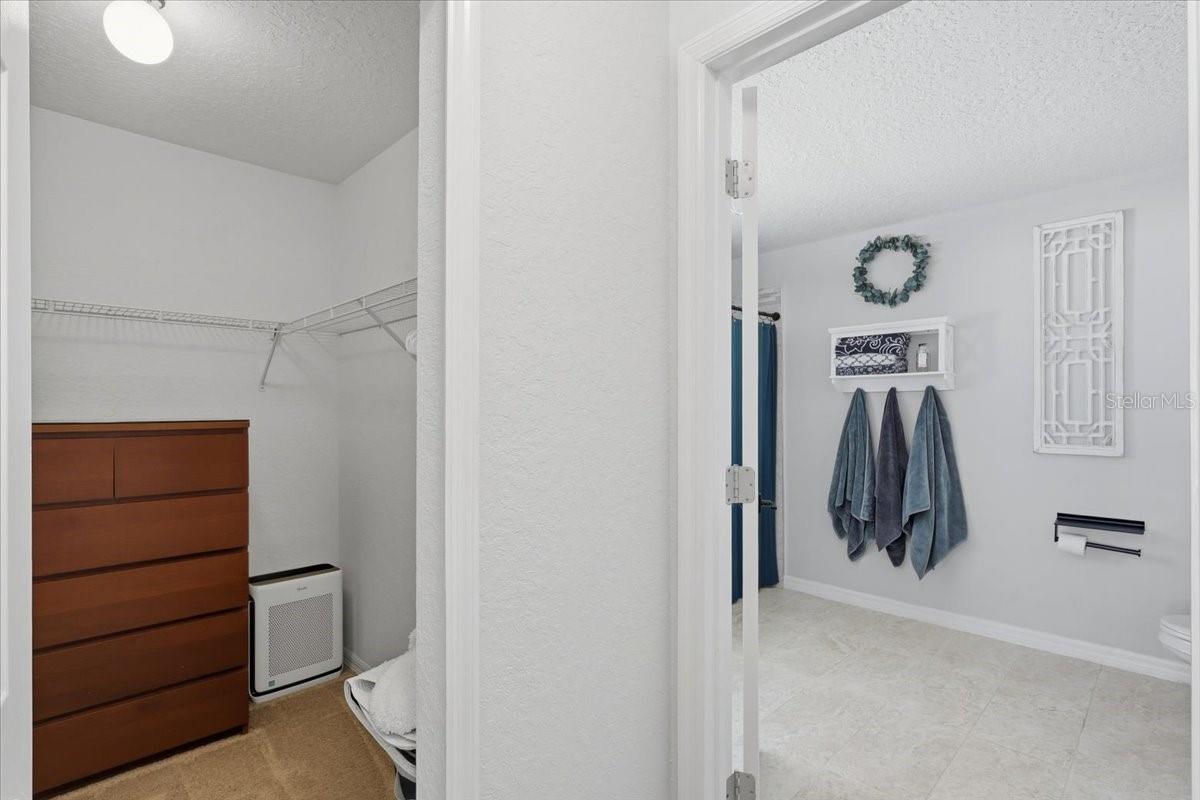 13 Burnham Ln Property Photo 26