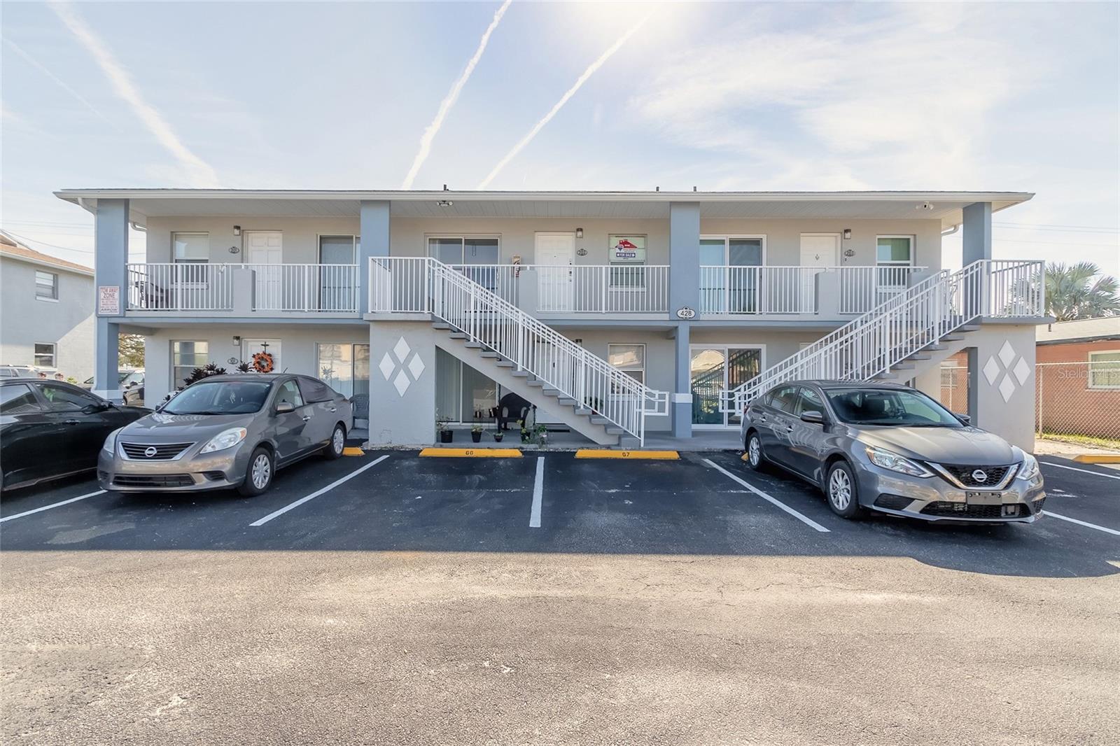 428 AUBURN DR #202