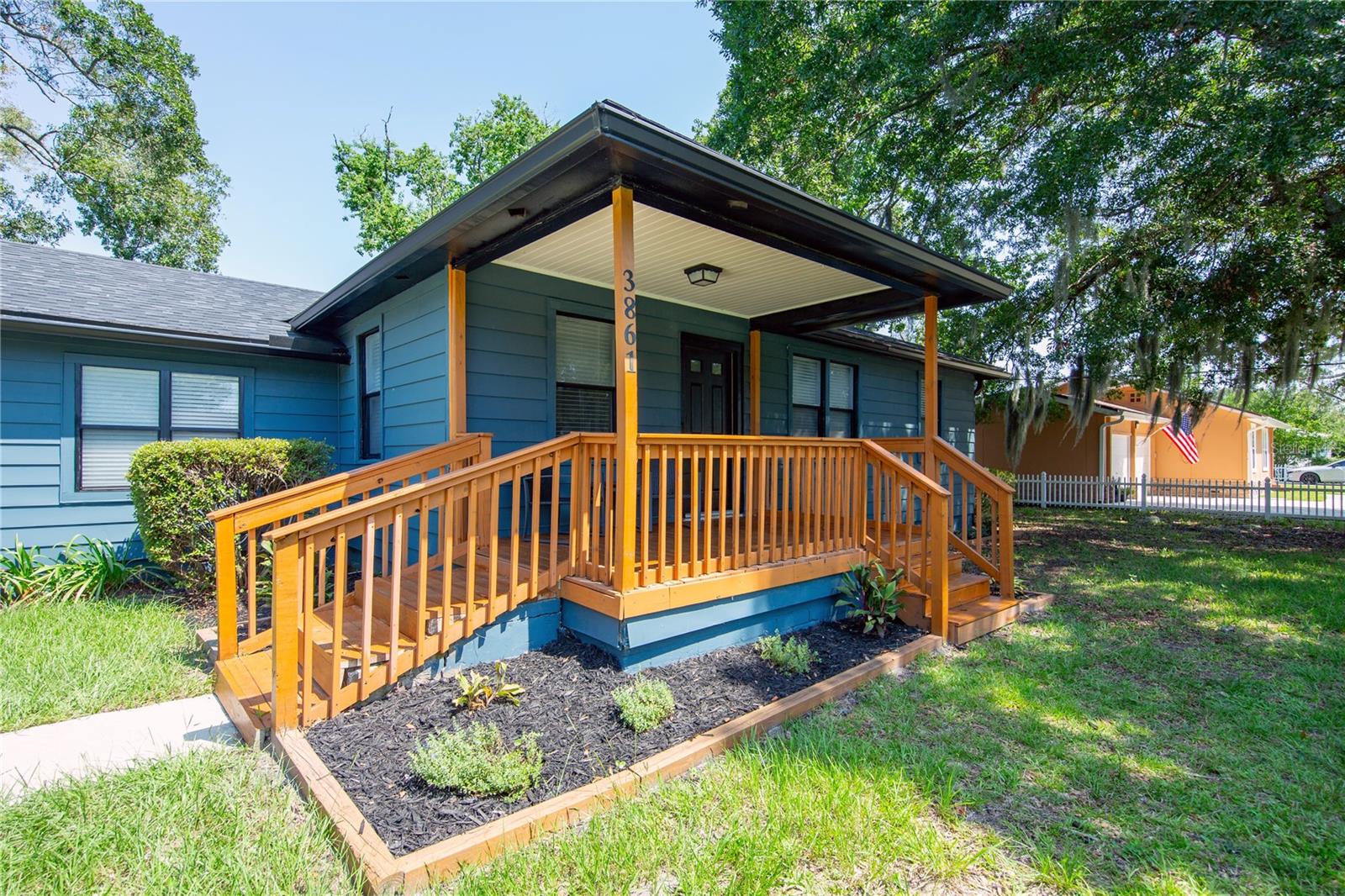 3861 Galicia Rd Property Photo 2