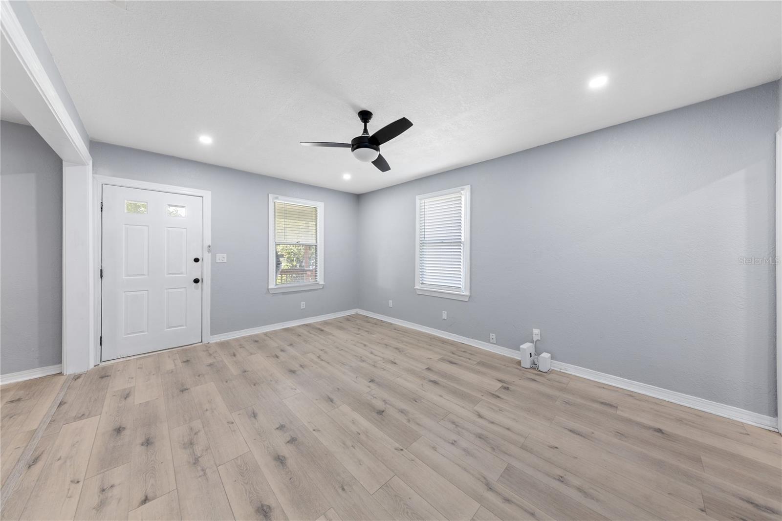 3861 Galicia Rd Property Photo 4