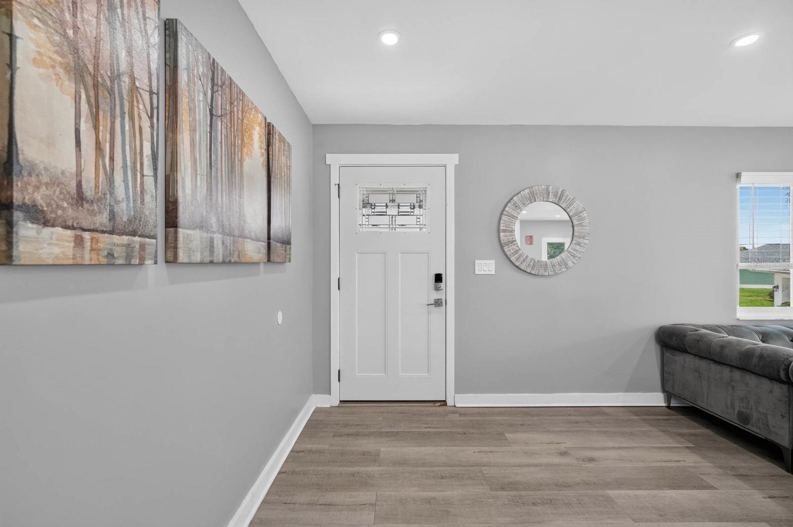 10 Tipperary Ln Property Photo 6