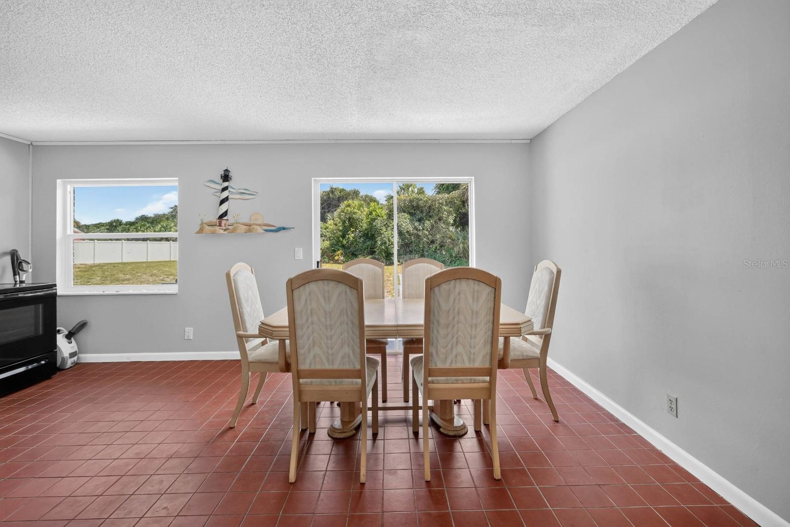 10 Tipperary Ln Property Photo 25