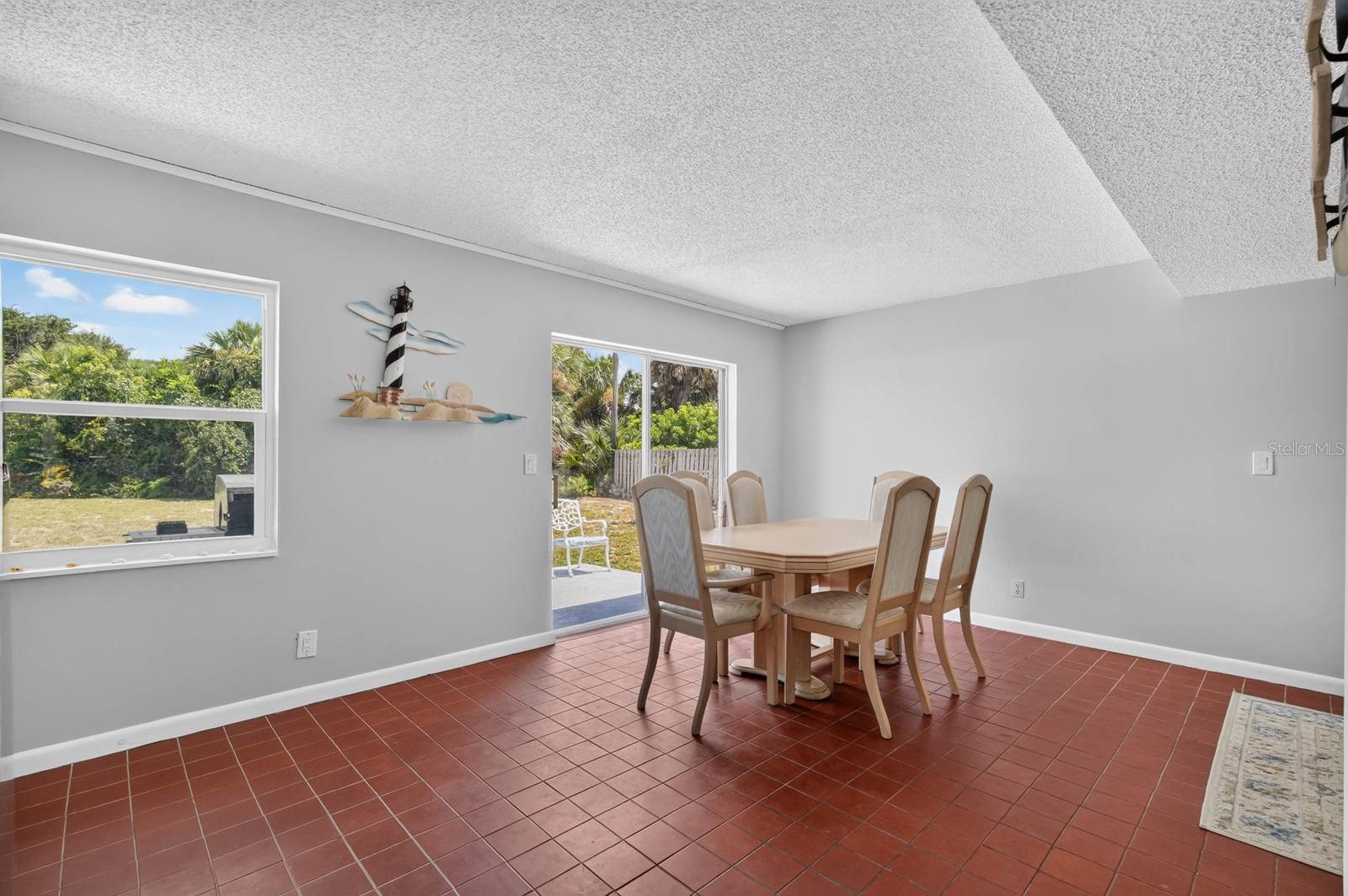 10 Tipperary Ln Property Photo 26