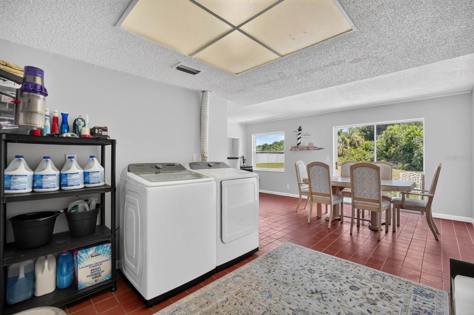10 Tipperary Ln Property Photo 28