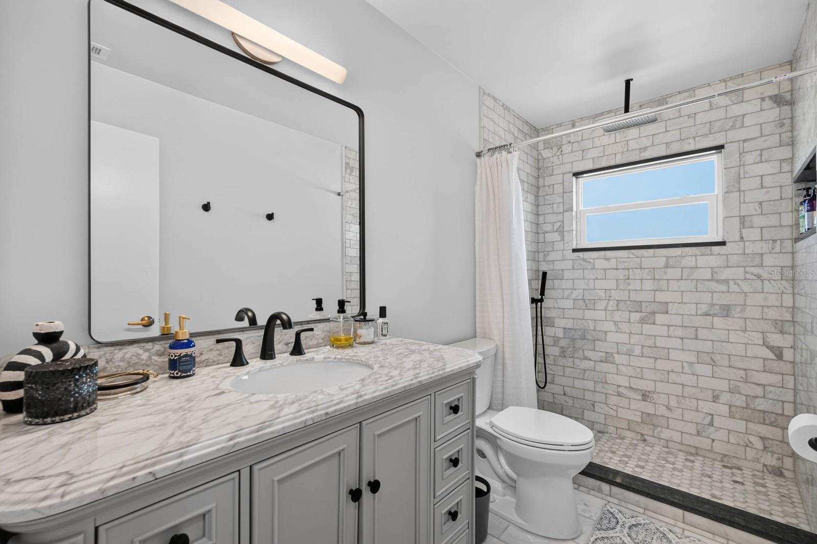 10 Tipperary Ln Property Photo 30