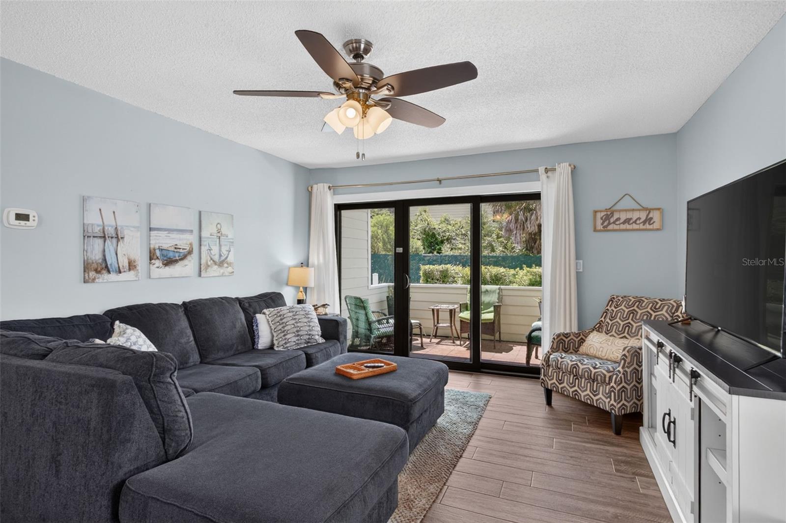 6300 A1a S #a44d Property Photo 6