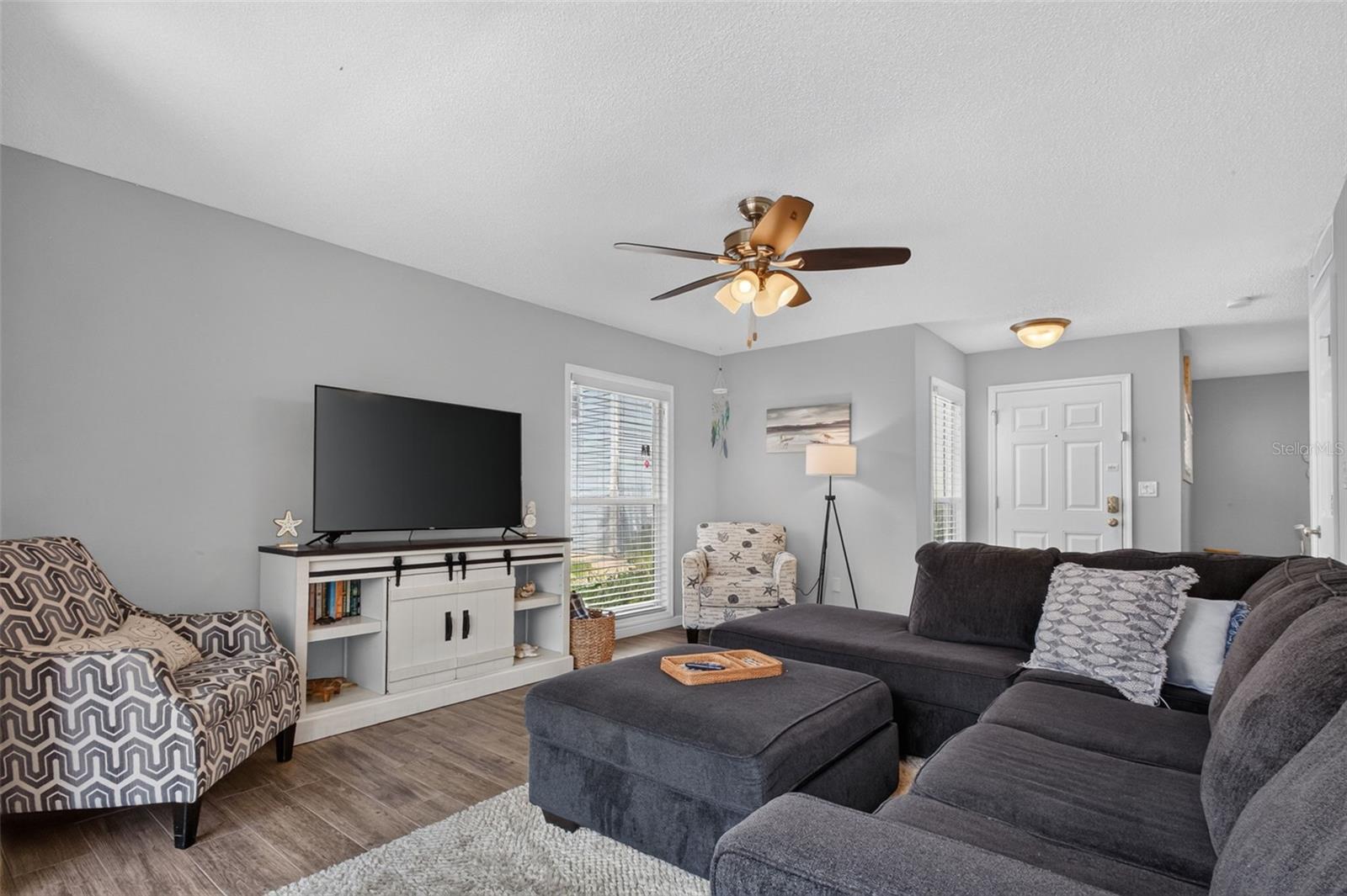 6300 A1a S #a44d Property Photo 7