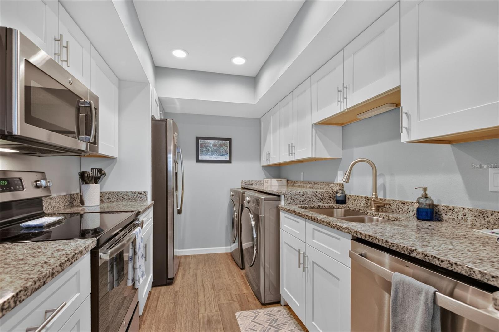 6300 A1a S #a44d Property Photo 16