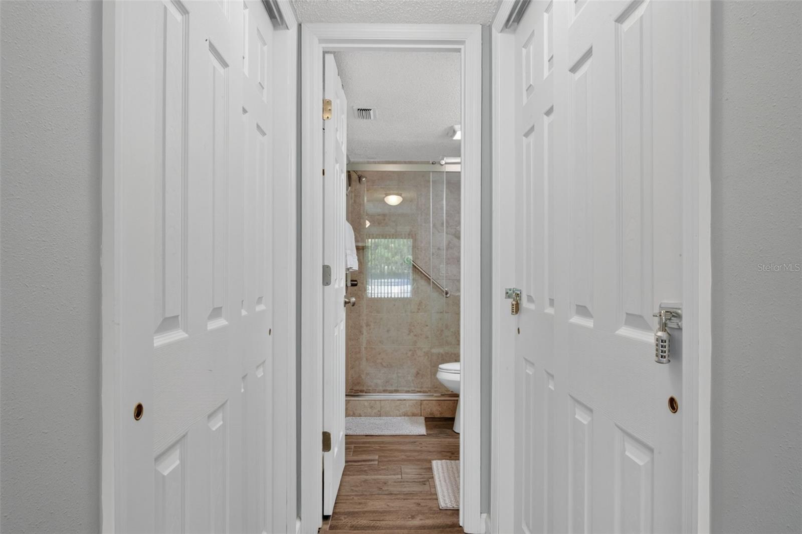 6300 A1a S #a44d Property Photo 23