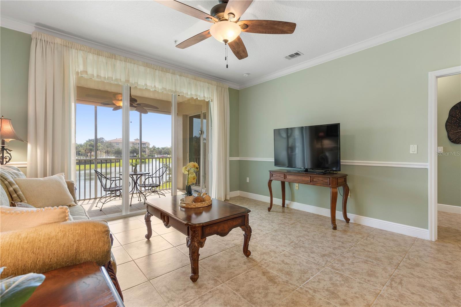 75 Riverview Bnd S #1624 Property Photo 14