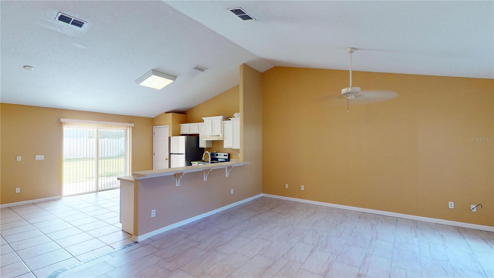18 Lloleeta Path Property Photo 6