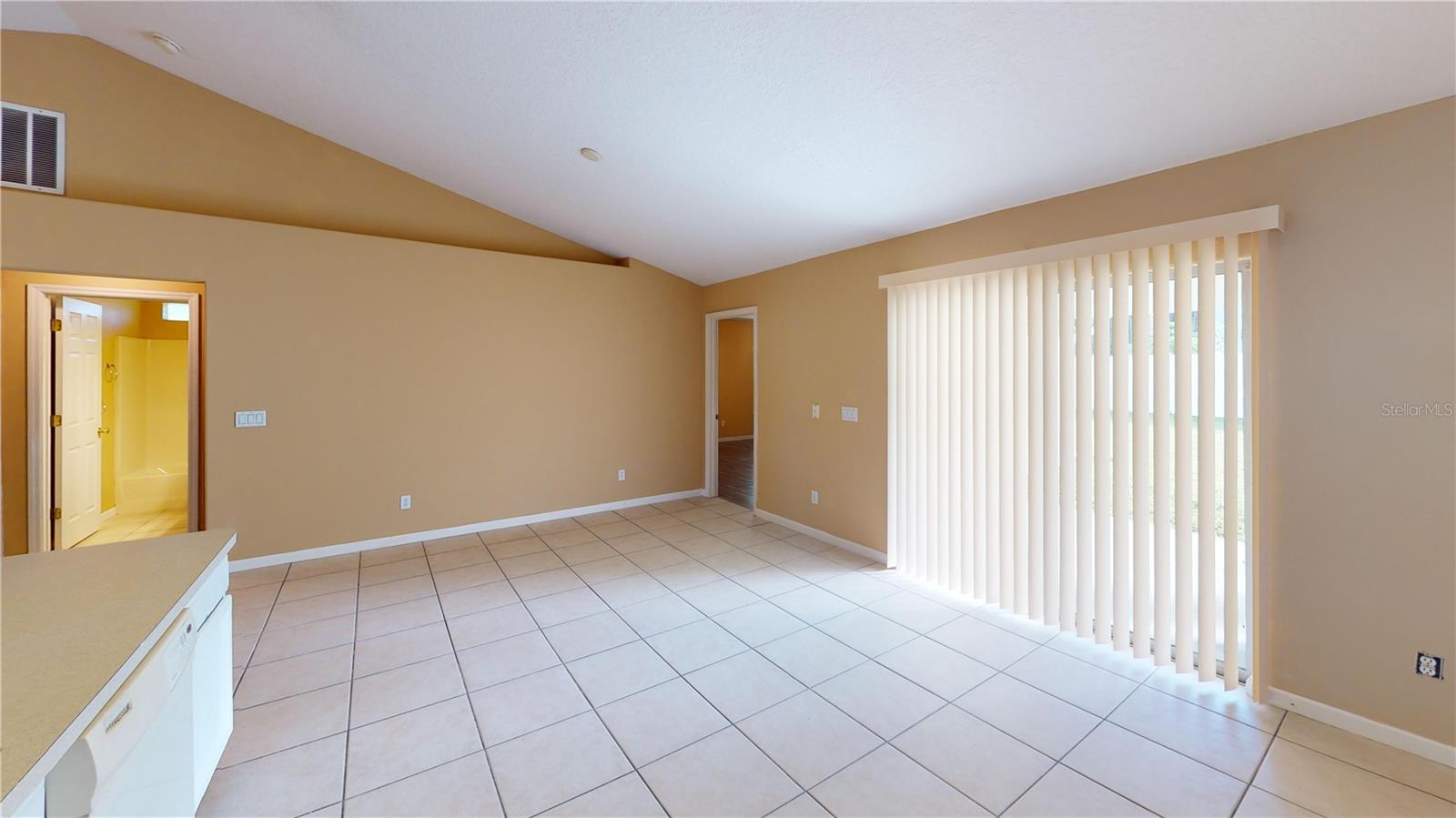 18 Lloleeta Path Property Photo 14