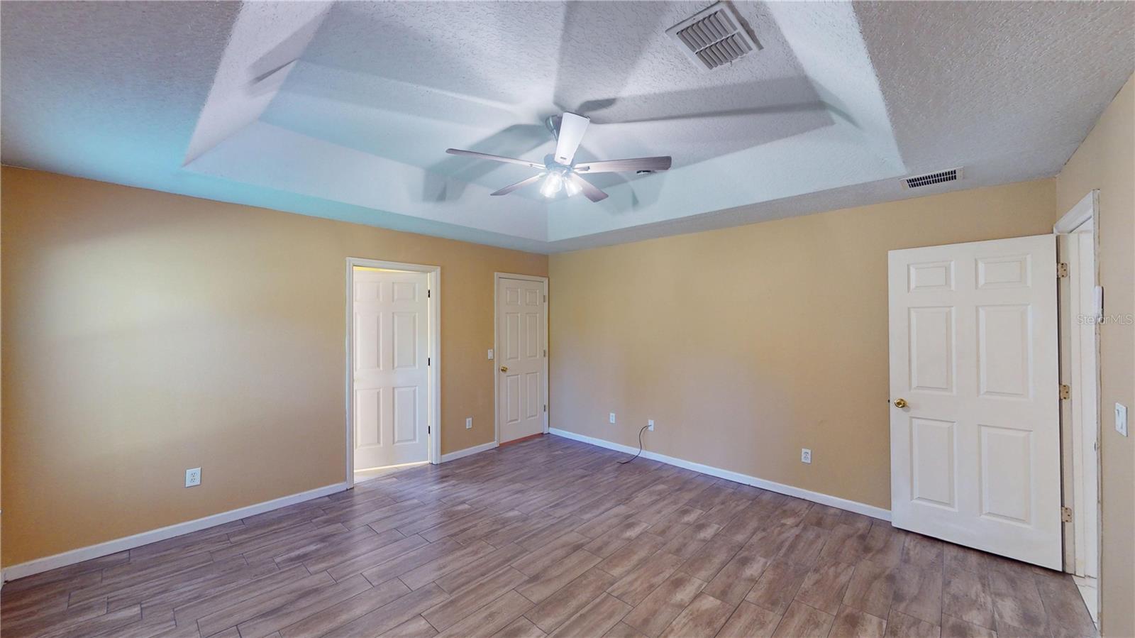 18 Lloleeta Path Property Photo 24